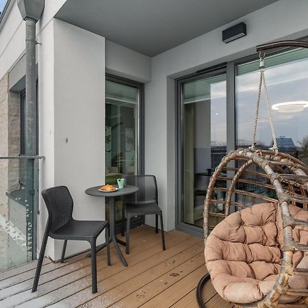 Luxurious Apartment Nadmorskie Tarasy Kolobrzeg By Renters Prestige Exterior foto