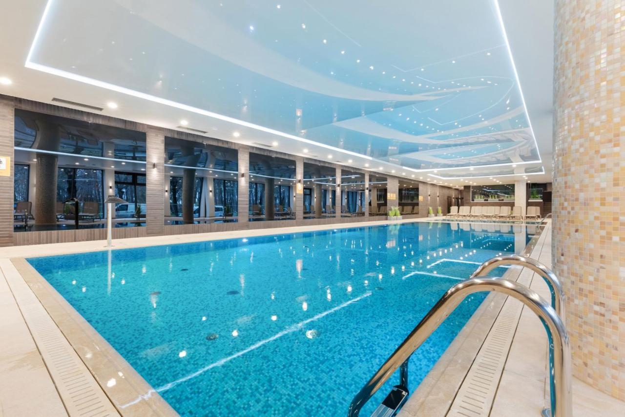 Luxurious Apartment Nadmorskie Tarasy Kolobrzeg By Renters Prestige Exterior foto