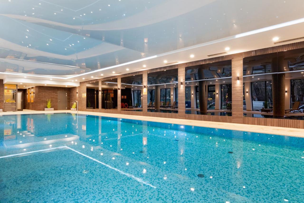 Luxurious Apartment Nadmorskie Tarasy Kolobrzeg By Renters Prestige Exterior foto